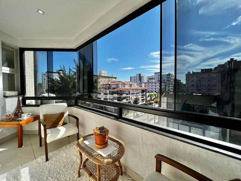 Apartamento de esquina: 23ª foto da galeria de imagens do imóvel
