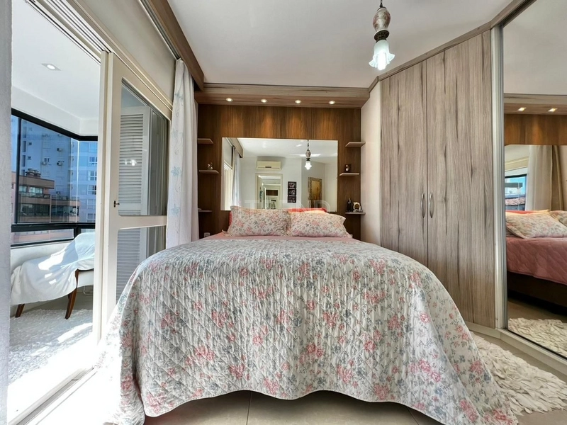 Apartamento de esquina: 14ª foto da galeria de imagens do imóvel