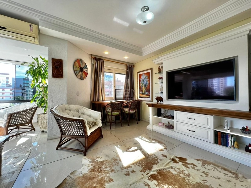 Apartamento de esquina: 4ª foto da galeria de imagens do imóvel