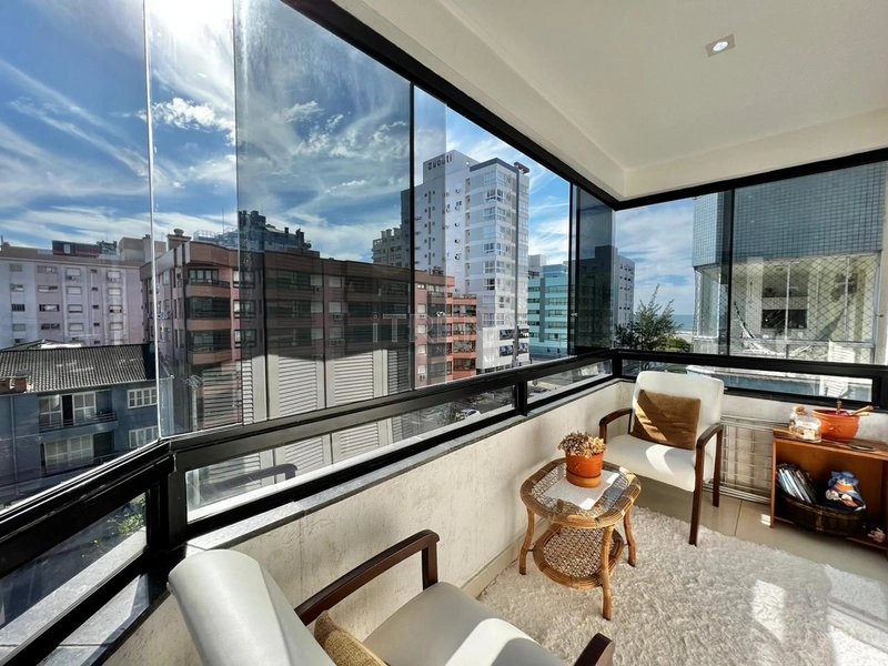 Apartamento de esquina: 21ª foto da galeria de imagens do imóvel