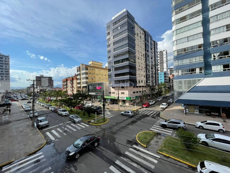 APARTAMENTO ÚNICO DE FRENTE PARA AV. RUDA: 4ª foto da galeria de imagens do imóvel