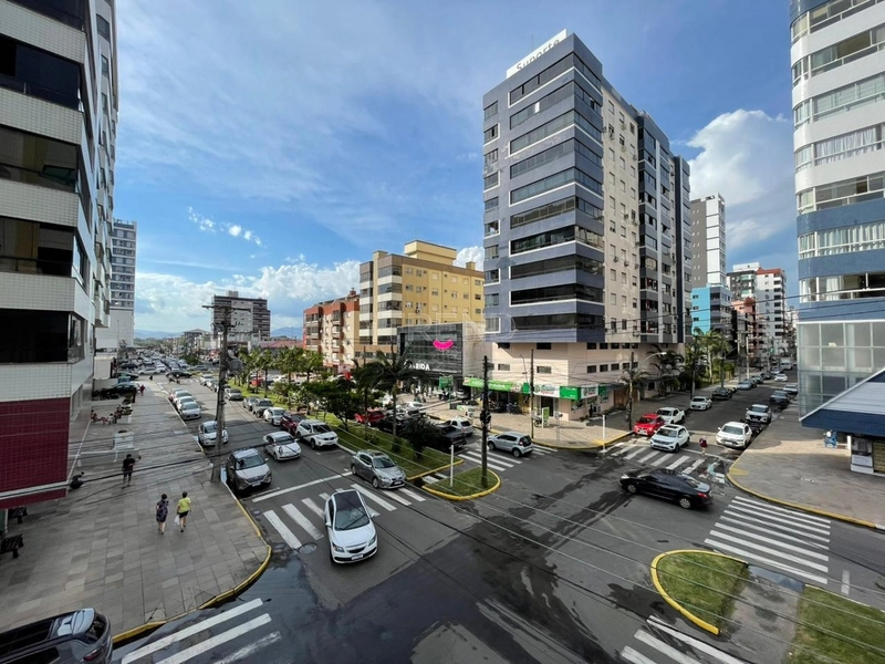 APARTAMENTO ÚNICO DE FRENTE PARA AV. RUDA: 5ª foto da galeria de imagens do imóvel