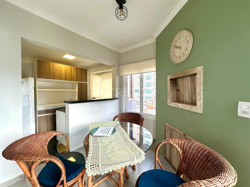 Ao lado da Praça Flávio Boianowisk: 11ª foto da galeria de imagens do imóvel