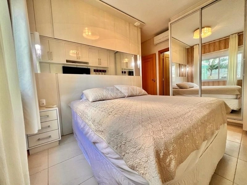 Apartamento mobiliado e decorado com terraço: 21ª foto da galeria de imagens do imóvel