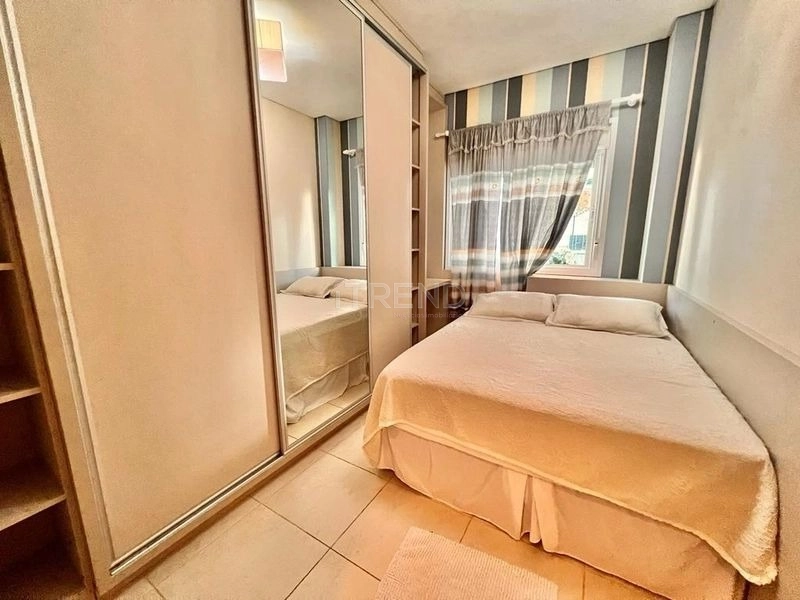 Apartamento mobiliado e decorado com terraço: 22ª foto da galeria de imagens do imóvel