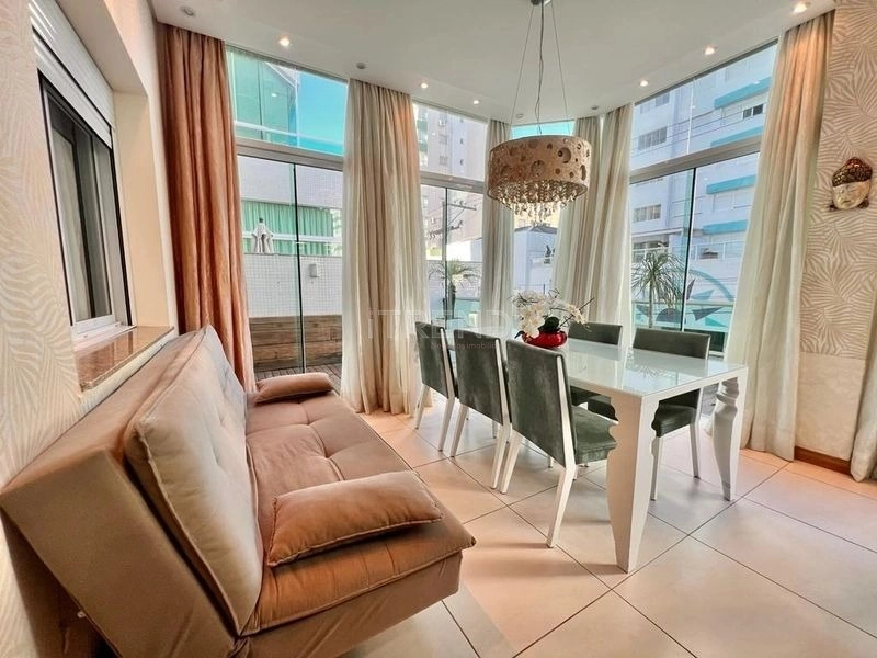 Apartamento mobiliado e decorado com terraço: 8ª foto da galeria de imagens do imóvel