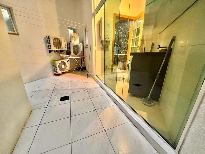 Apartamento mobiliado e decorado com terraço: 24ª foto da galeria de imagens do imóvel