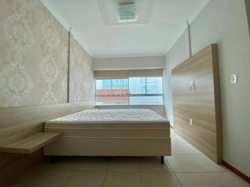 Ao lado da Praça Flávio Boianowski: 4ª foto da galeria de imagens do imóvel