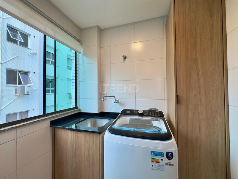 APENAS UMA QUADRA DO MAR: 19ª foto da galeria de imagens do imóvel