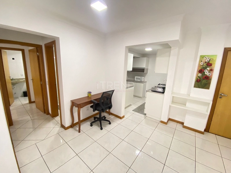 Amplo apartamento no Centro: 13ª foto da galeria de imagens do imóvel