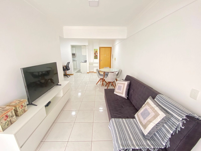 Amplo apartamento no Centro: 8ª foto da galeria de imagens do imóvel