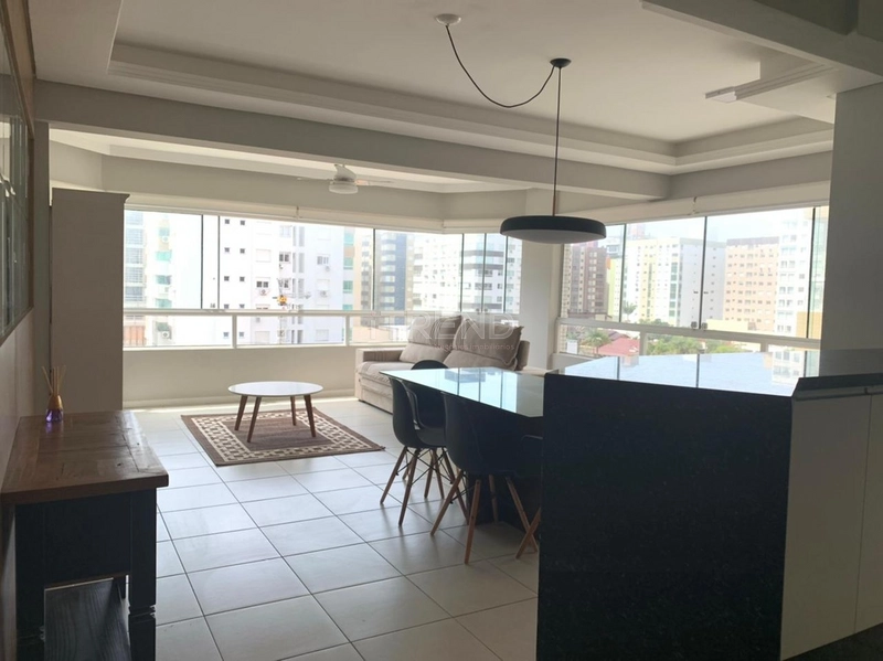 Localização privilegiada - Junto Praça Tiarajú: 2ª foto da galeria de imagens do imóvel