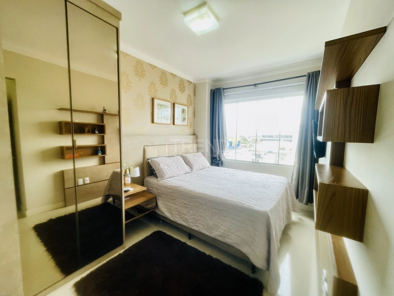 Apartamento completo: 2ª foto da galeria de imagens do imóvel