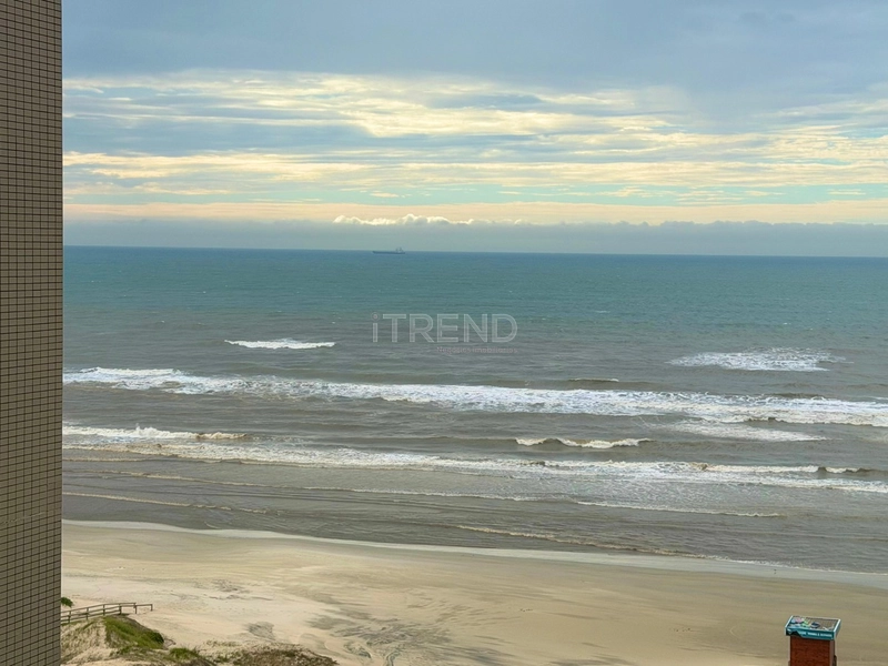NOVIDADE A VENDA COM VISTA PARA O MAR NO BAIRRO NAVEGANTES: 1ª foto da galeria de imagens do imóvel