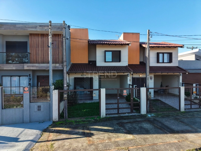 CASA FORA DE CONDOMÍNIO: 2ª foto da galeria de imagens do imóvel