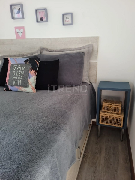 Apartamento 1 dormitórios mobiliado: 2ª foto da galeria de imagens do imóvel