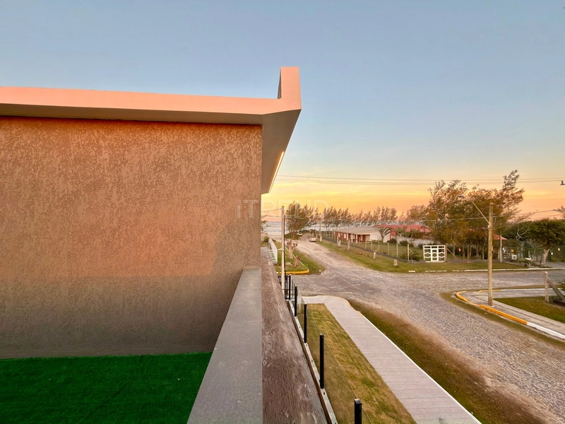 CASA À VENDA EM CAPÃO DA CANOA: 39ª foto da galeria de imagens do imóvel