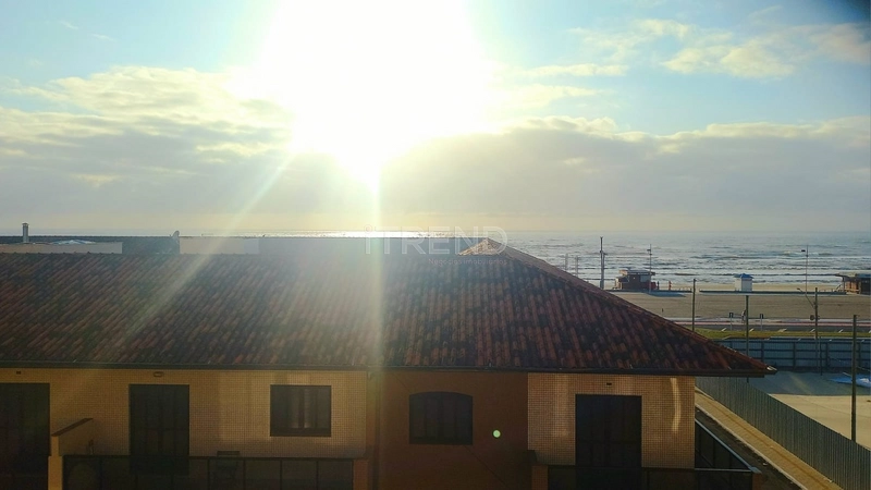 APARTAMENTO COM VISTA PARA O MAR NO CENTRO CAPÃO DA CANOA: 1ª foto da galeria de imagens do imóvel