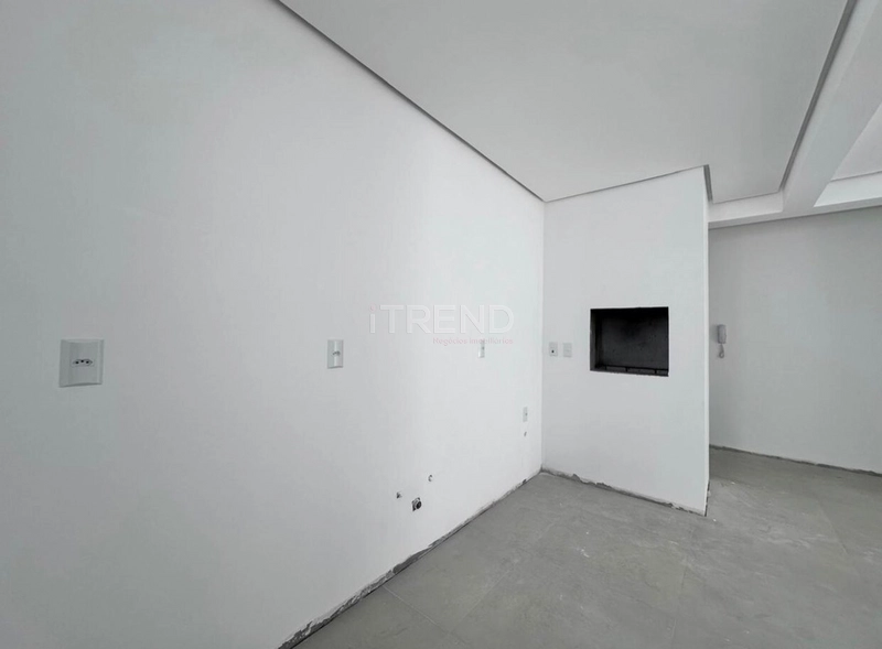 APENAS UMA QUADRA DO MAR: 11ª foto da galeria de imagens do imóvel