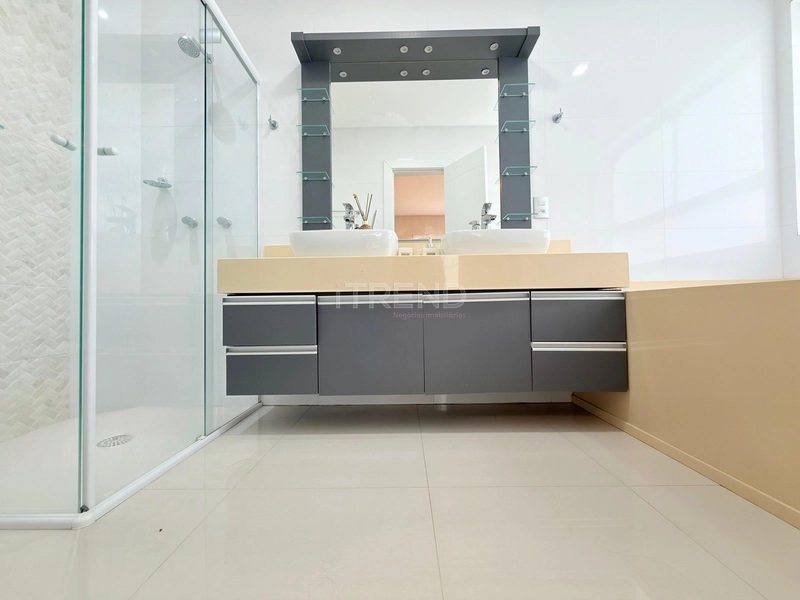 VISTA ETERNA PARA O MAR: 26ª foto da galeria de imagens do imóvel