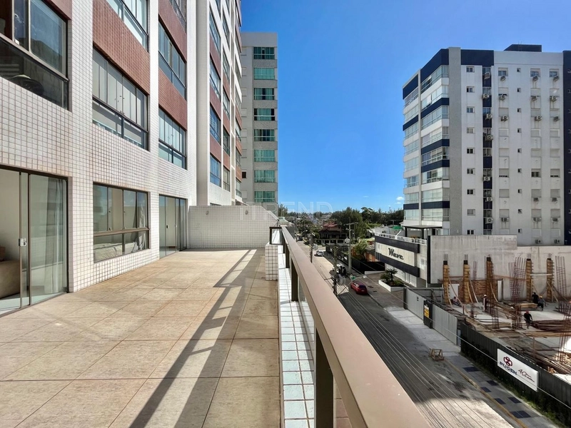 PRÉDIO COM PISCINA AQUECIDA: 3ª foto da galeria de imagens do imóvel