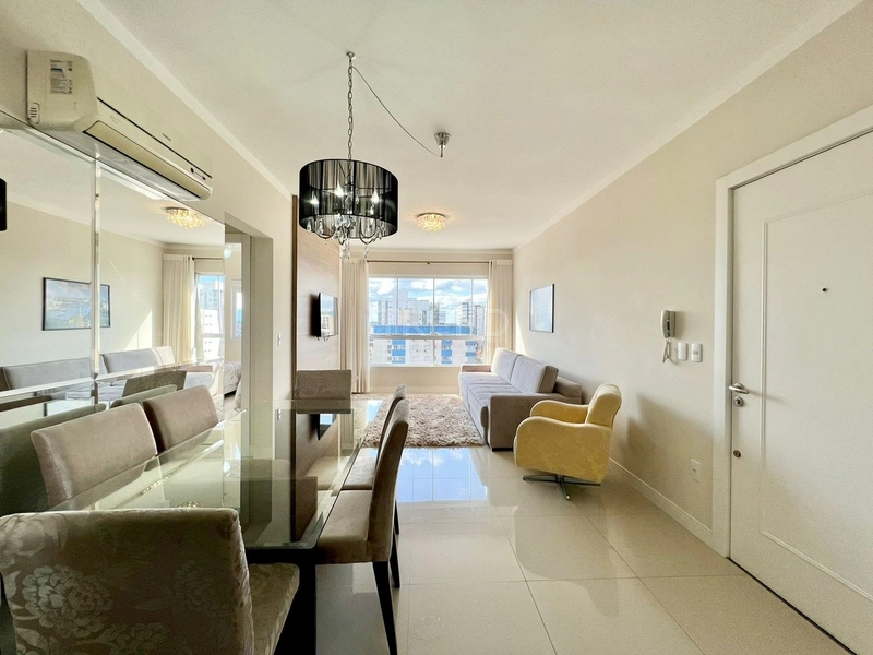 Apartamento com vista liberada e sol da manhã: 2ª foto da galeria de imagens do imóvel