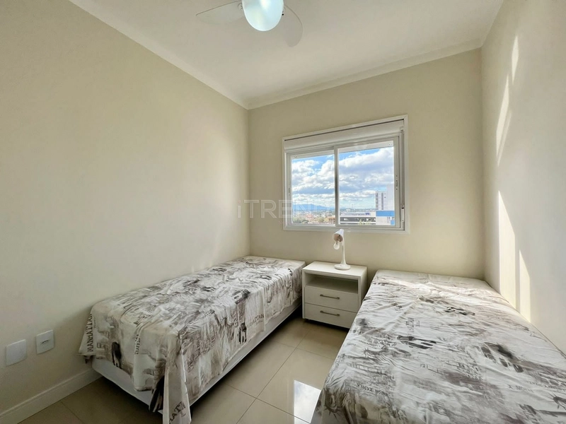 Apartamento com vista liberada e sol da manhã: 12ª foto da galeria de imagens do imóvel