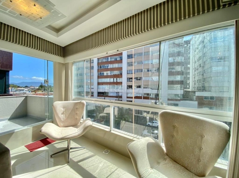 Frente Av. Ubirajara com Terraço: 1ª foto da galeria de imagens do imóvel