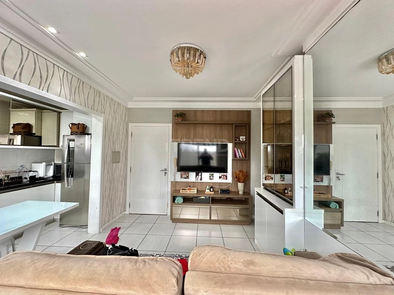 Um dormitório com terraço: 3ª foto da galeria de imagens do imóvel