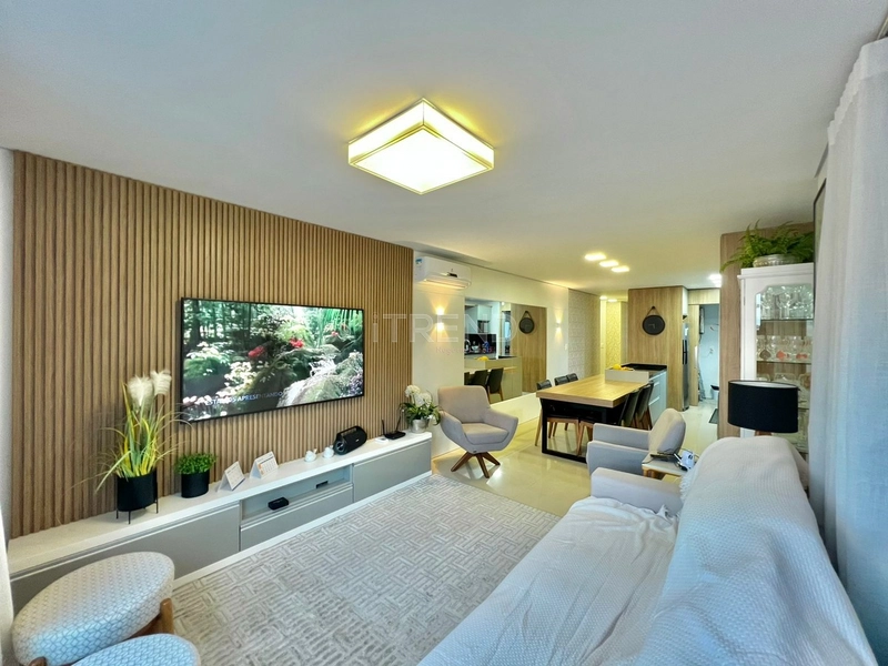 Edifício com infra estrutura de lazer, no bairro Navegantes