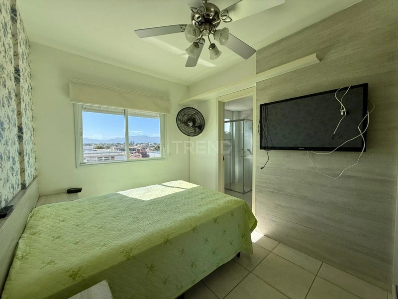 Vista liberada para a praça da Flávio: 11ª foto da galeria de imagens do imóvel