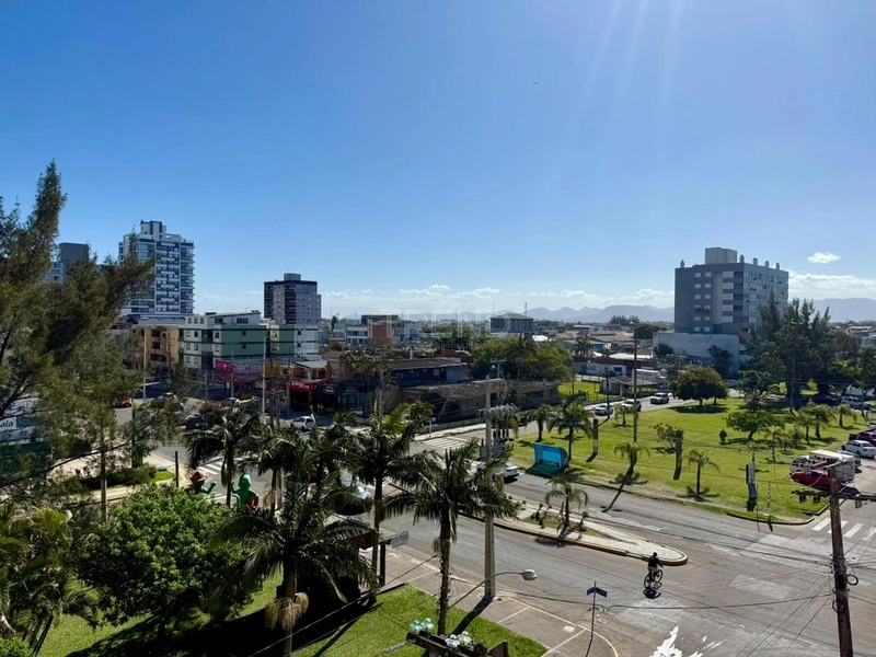 Vista liberada para a praça da Flávio: 13ª foto da galeria de imagens do imóvel
