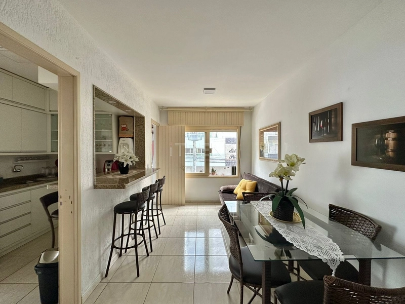 JUNTO AO MAR E PRAÇA!!!