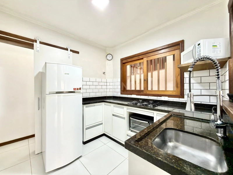 Apartamento de 02 dormitórios mobiliado e todo repaginado!!: 13ª foto da galeria de imagens do imóvel