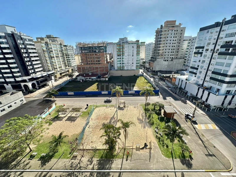 FRENTE PRAÇA - BAIRRO NAVEGANTES: 18ª foto da galeria de imagens do imóvel