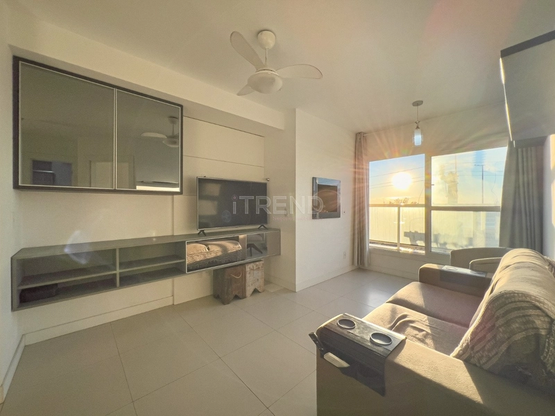 Lindo apartamento frente para o mar