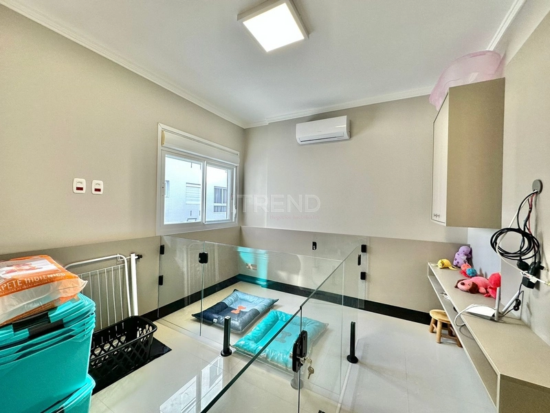 Amplo apartamento mobiliado e decorado: 25ª foto da galeria de imagens do imóvel