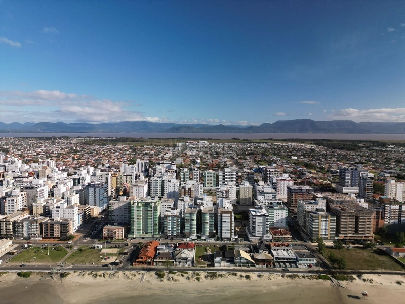 Amplo apartamento mobiliado e decorado: 34ª foto da galeria de imagens do imóvel