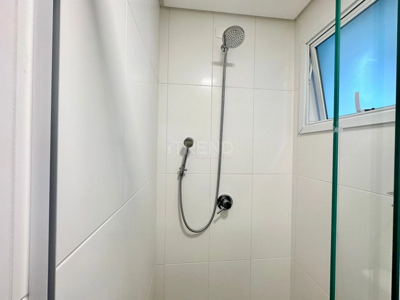 Amplo apartamento mobiliado e decorado: 21ª foto da galeria de imagens do imóvel