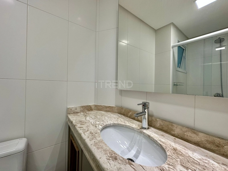 Amplo apartamento mobiliado e decorado: 20ª foto da galeria de imagens do imóvel