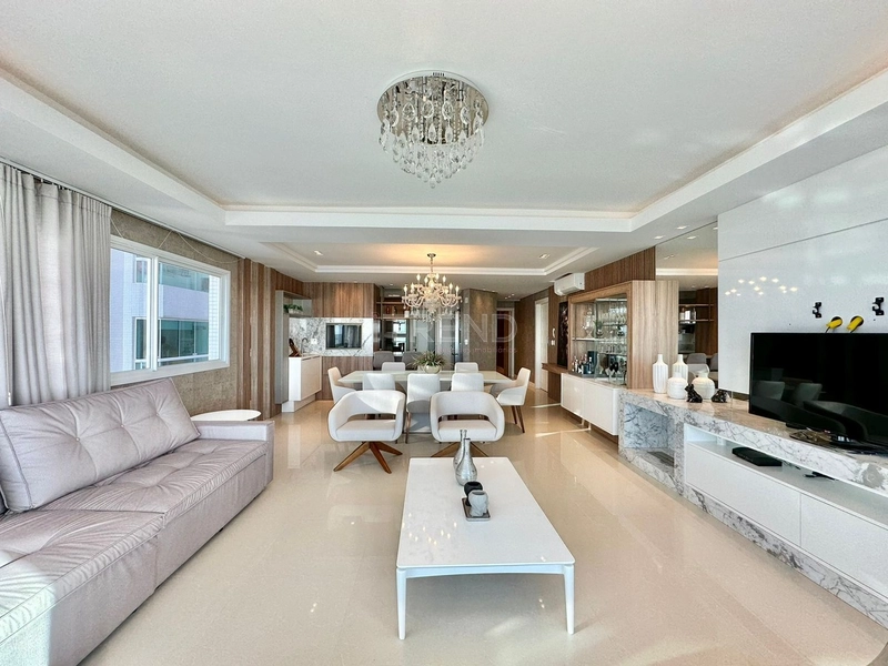 Amplo apartamento mobiliado e decorado: 6ª foto da galeria de imagens do imóvel