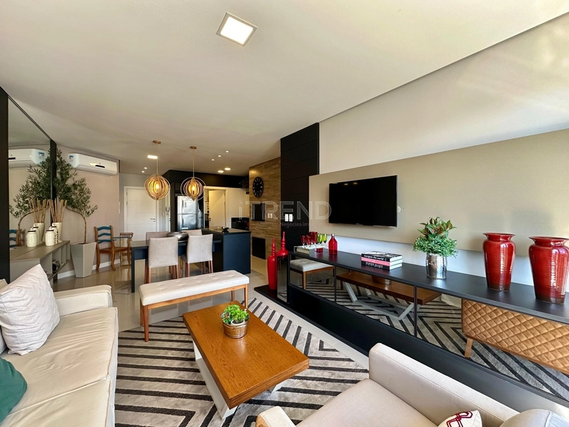 APARTAMENTO À VENDA COM VISTA FANTÁSTICA Mar e Serra MOBILIADO & DECOR: 1ª foto da galeria de imagens do imóvel