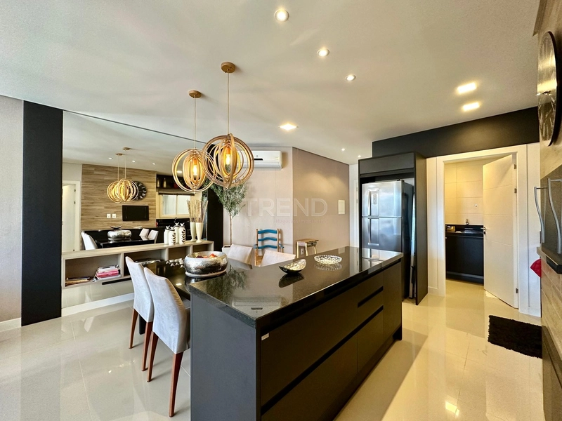 APARTAMENTO À VENDA COM VISTA FANTÁSTICA Mar e Serra MOBILIADO & DECOR: 8ª foto da galeria de imagens do imóvel