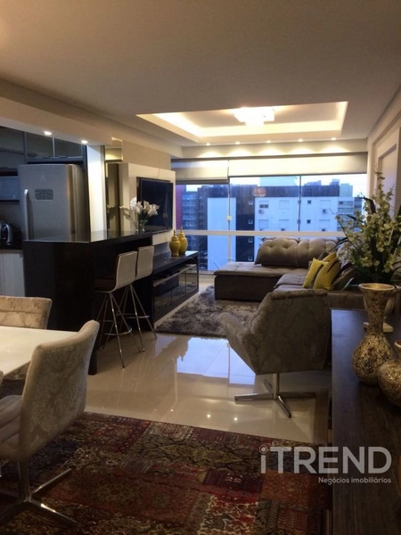 Amplo apartamento mobiliado e decorado: 10ª foto da galeria de imagens do imóvel