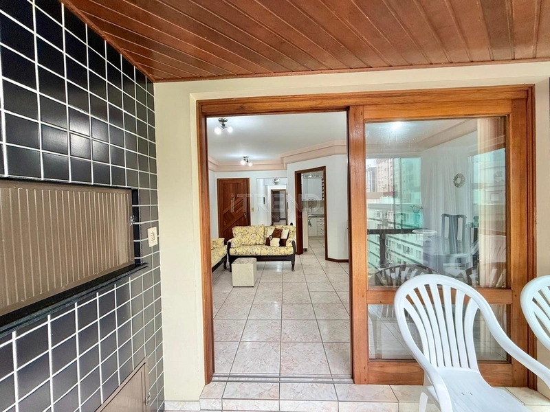 Amplo apartamento na Avenida Ararigboia: 14ª foto da galeria de imagens do imóvel