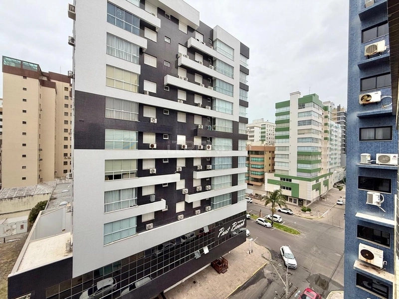 Amplo apartamento na Avenida Ararigboia: 12ª foto da galeria de imagens do imóvel