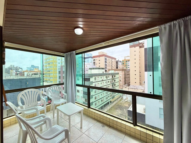 Amplo apartamento na Avenida Ararigboia: 5ª foto da galeria de imagens do imóvel