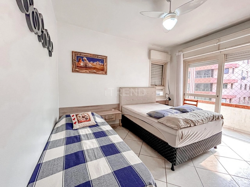 Excelente apartamento duplex em Capão da Canoa: * Quatro quadras do m: 11ª foto da galeria de imagens do imóvel
