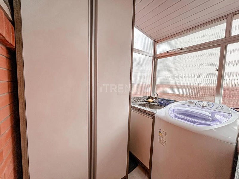 Excelente apartamento duplex em Capão da Canoa: * Quatro quadras do m: 13ª foto da galeria de imagens do imóvel