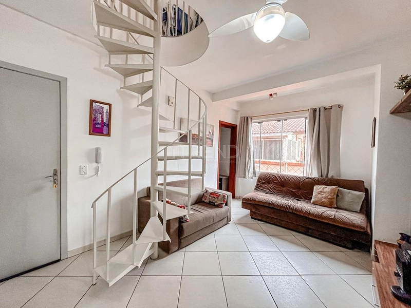 Excelente apartamento duplex em Capão da Canoa: * Quatro quadras do m: 4ª foto da galeria de imagens do imóvel